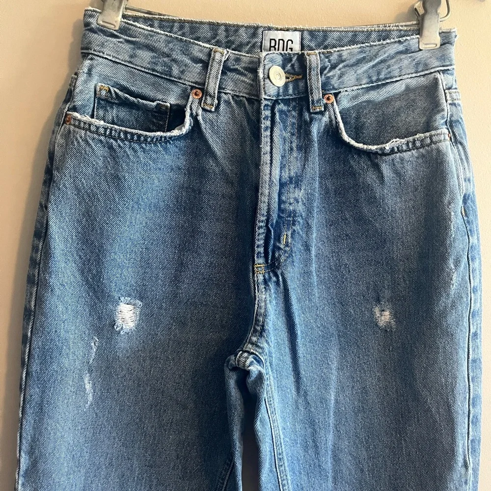 BDG high waist straight leg mom jeans size 25 - Picture 4 of 7